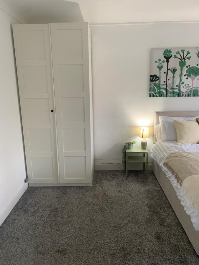 Wandsworth, South London Deluxe King Room 1 Exterior photo